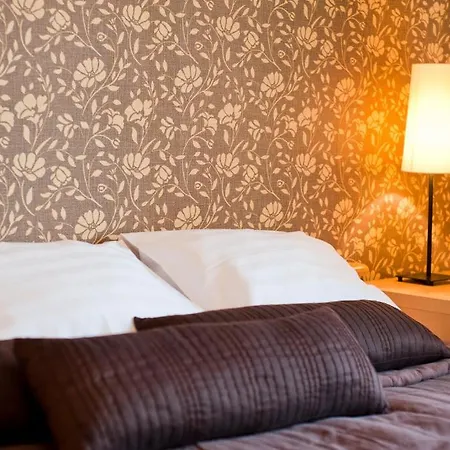 Demians Otel 3*
